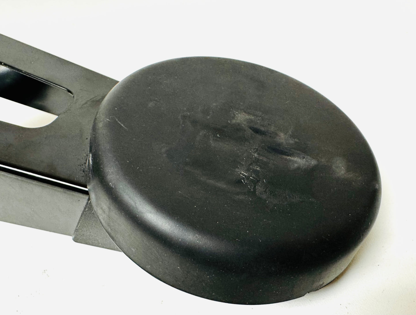 Yamaha KP65 Kick Drum Tower w Pedal KP-65