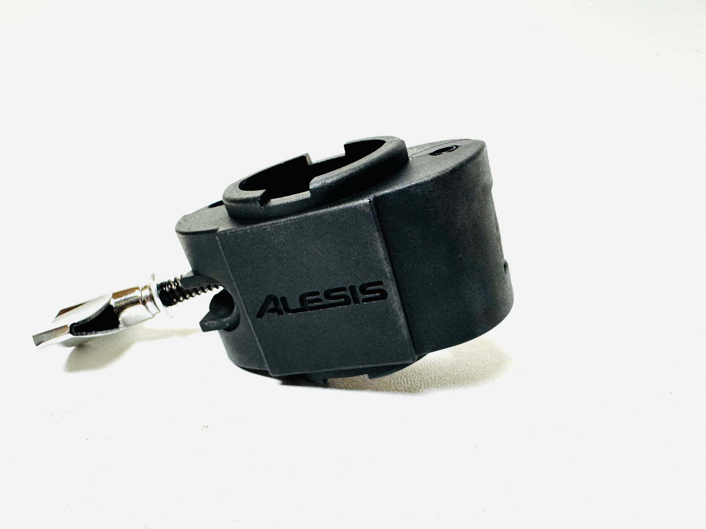Alesis Hatched Rack Clamp with L-Rod for Standard ~1.5” Racks