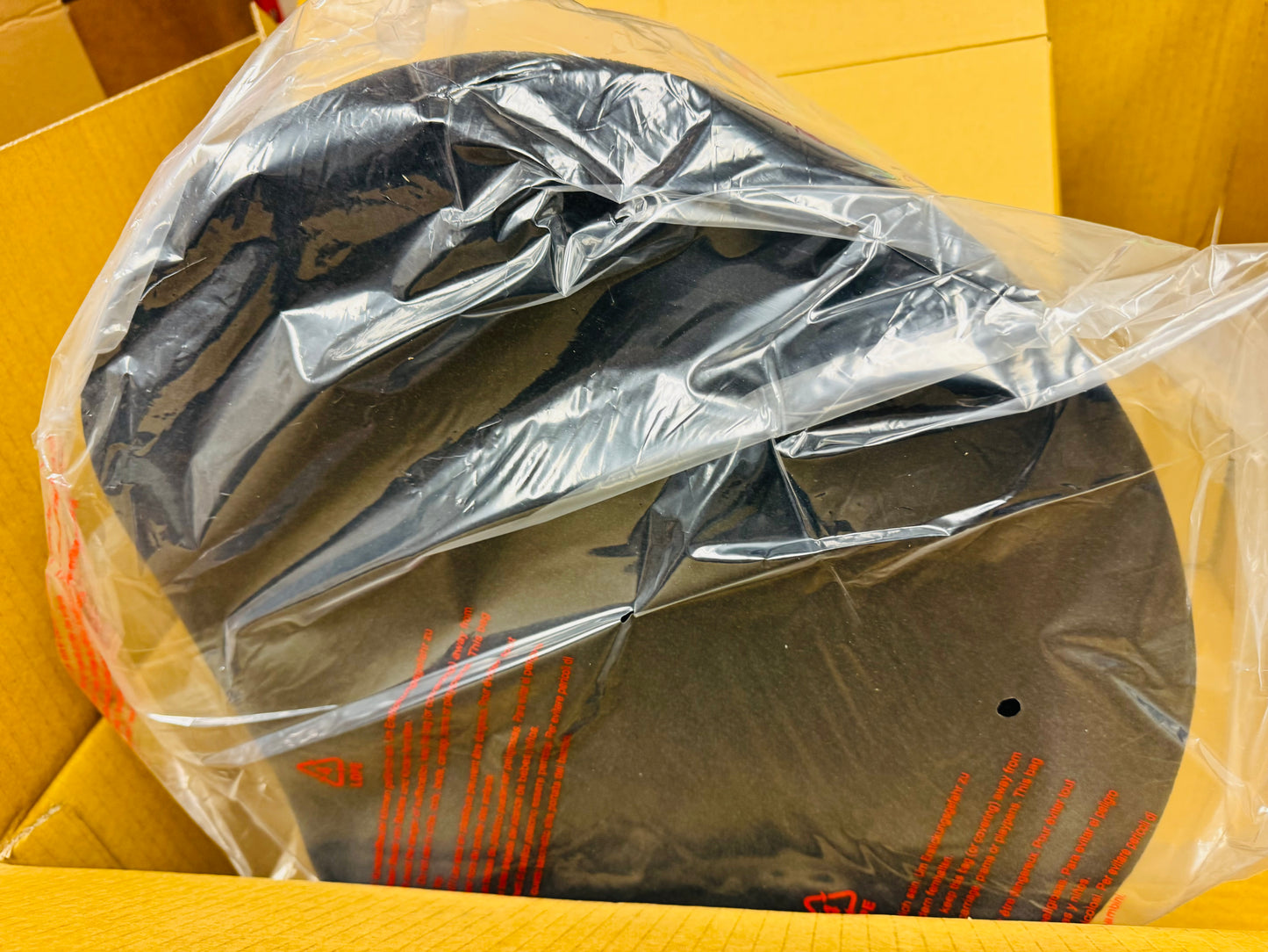 Roland Hydraulic Saddle Drum Throne - Velours Top - Soft Foam Open Box