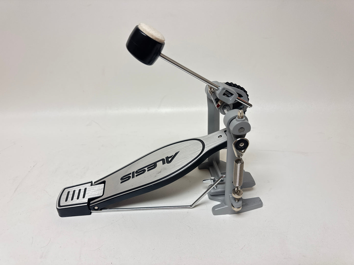 Alesis V2 Single Bass Drum Kick Pedal