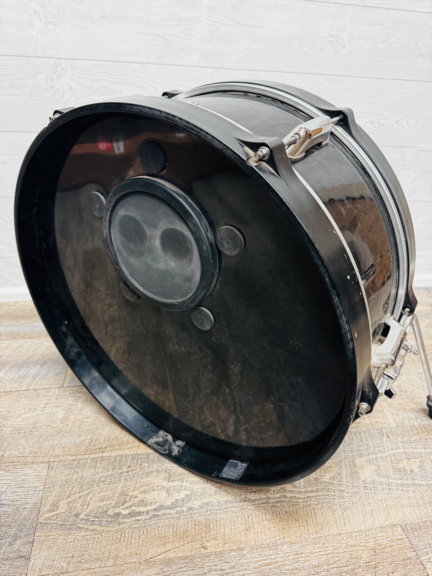 Roland KD-180L BK 18” Bass Kick Drum